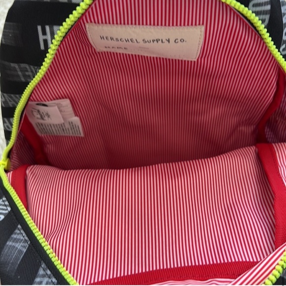 Herschel Kids Heritage Backpack | HSC Motion Black/Highlight - Picture 13 of 15